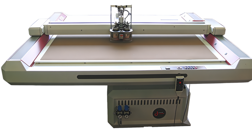 mucad.com - Wir liefern alles rund um Schneideplotter!